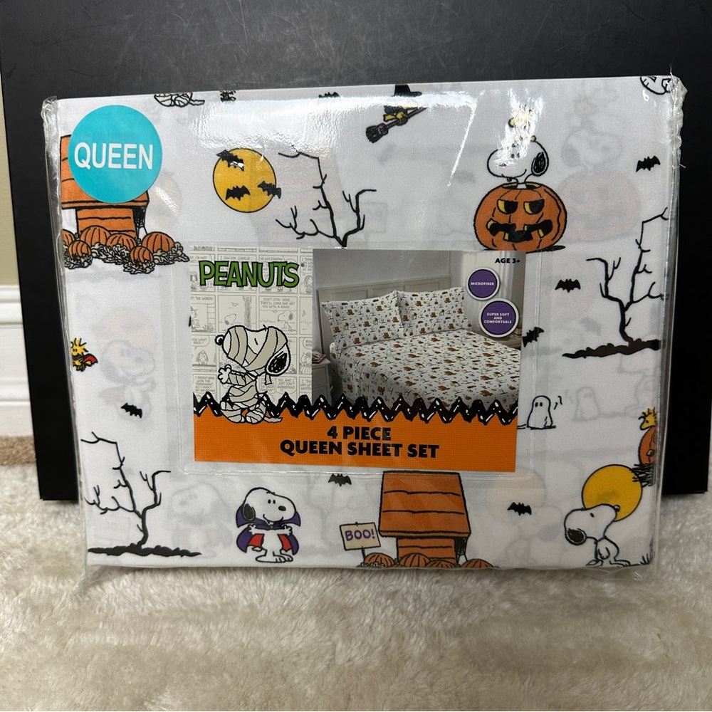 Peanuts Halloween Queen Sheet Set | Snoopy, Woodstock & Pumpkins